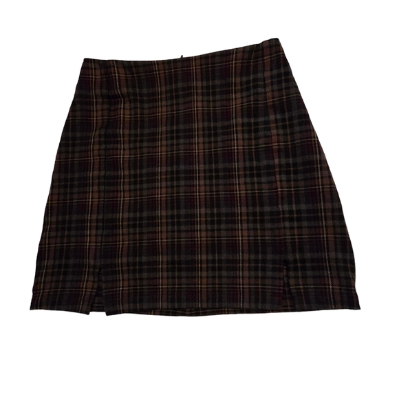 Brandy Melville John Galt Cara Plaid Skirt. - Picture 2 of 5